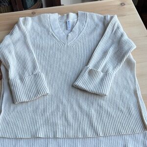 Athleta V-Neck Ribbed Sweater in Cream size XL
